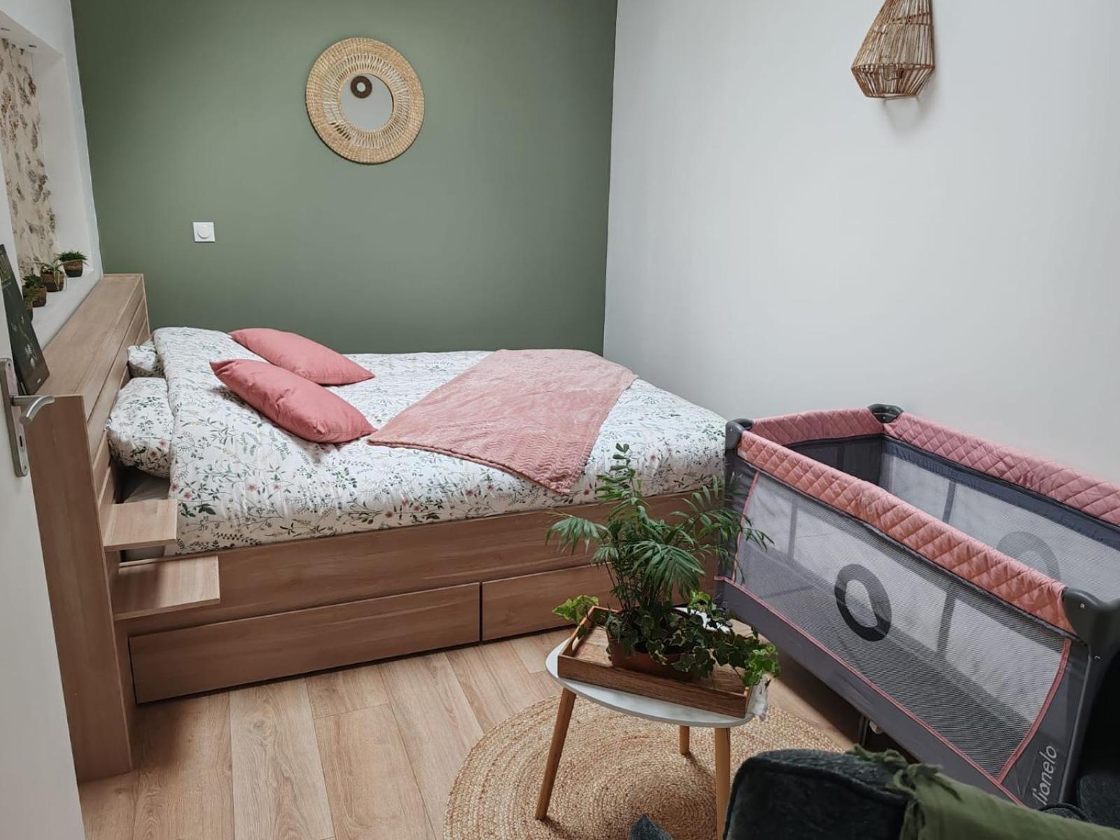 Chez Peggy Bed & Breakfast La Ferte-sous-Jouarre Exterior photo